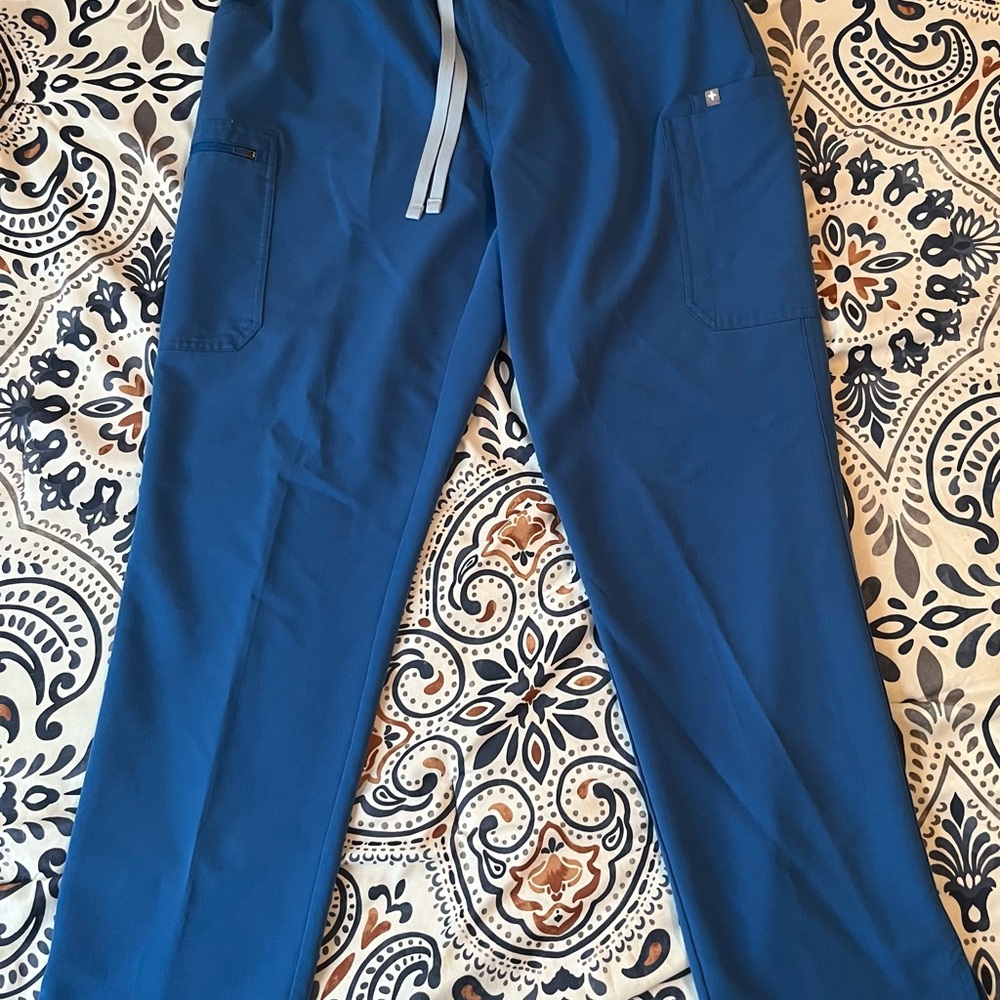 Ladies Figs Royal Blue Scrub Pants size Large